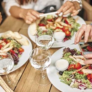 Experimento de reactivación en Honored Guest